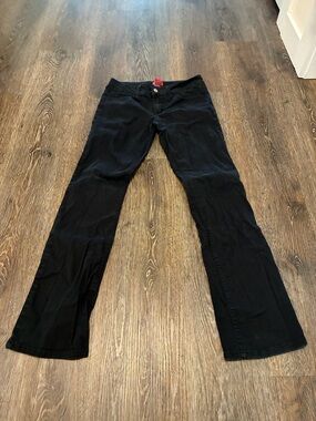 Dickies Women’s Black Flare Jeans